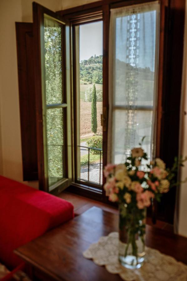 Agriturismo Poggio Di Sotto Галлиано Экстерьер фото